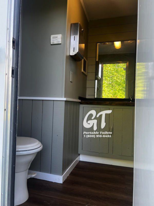 GT Washroom Trailer Interior Male Side